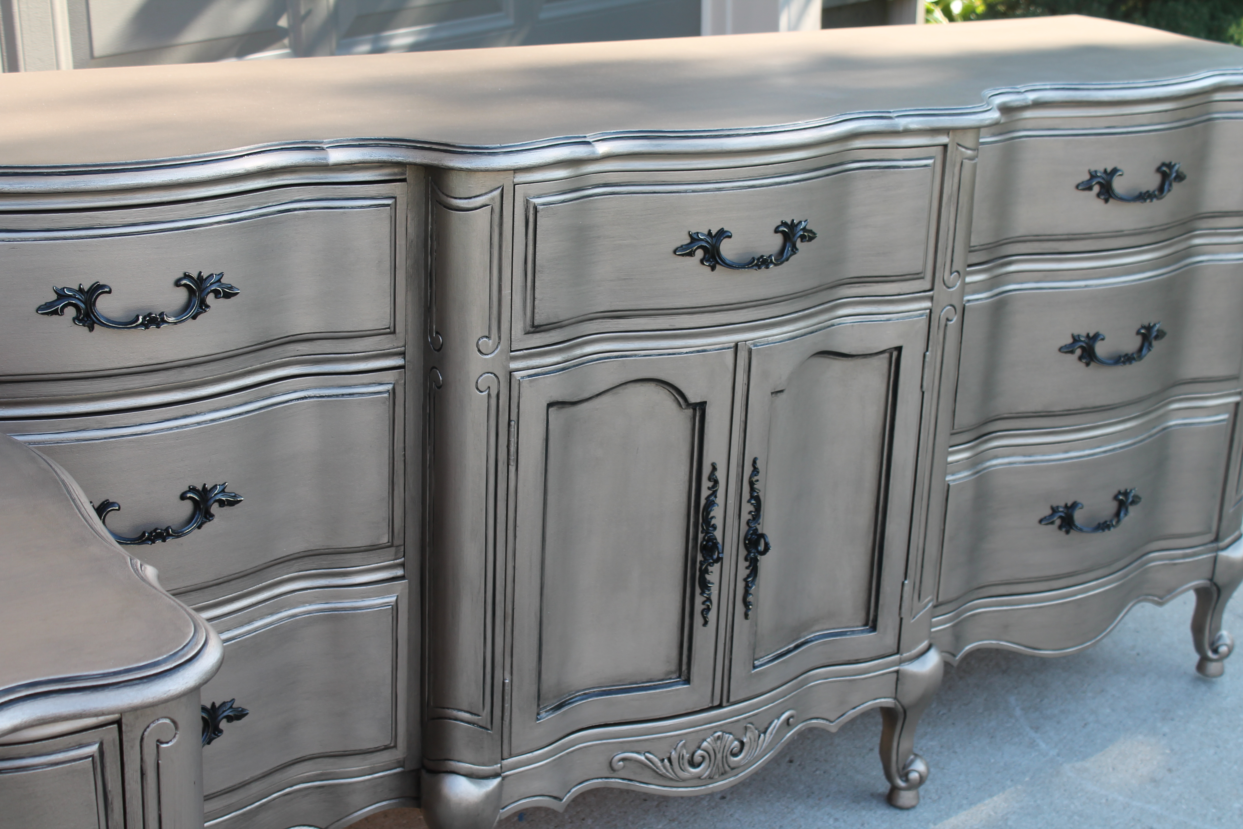 Insane Metallic Painted Furniture That Will Give You Shimmer