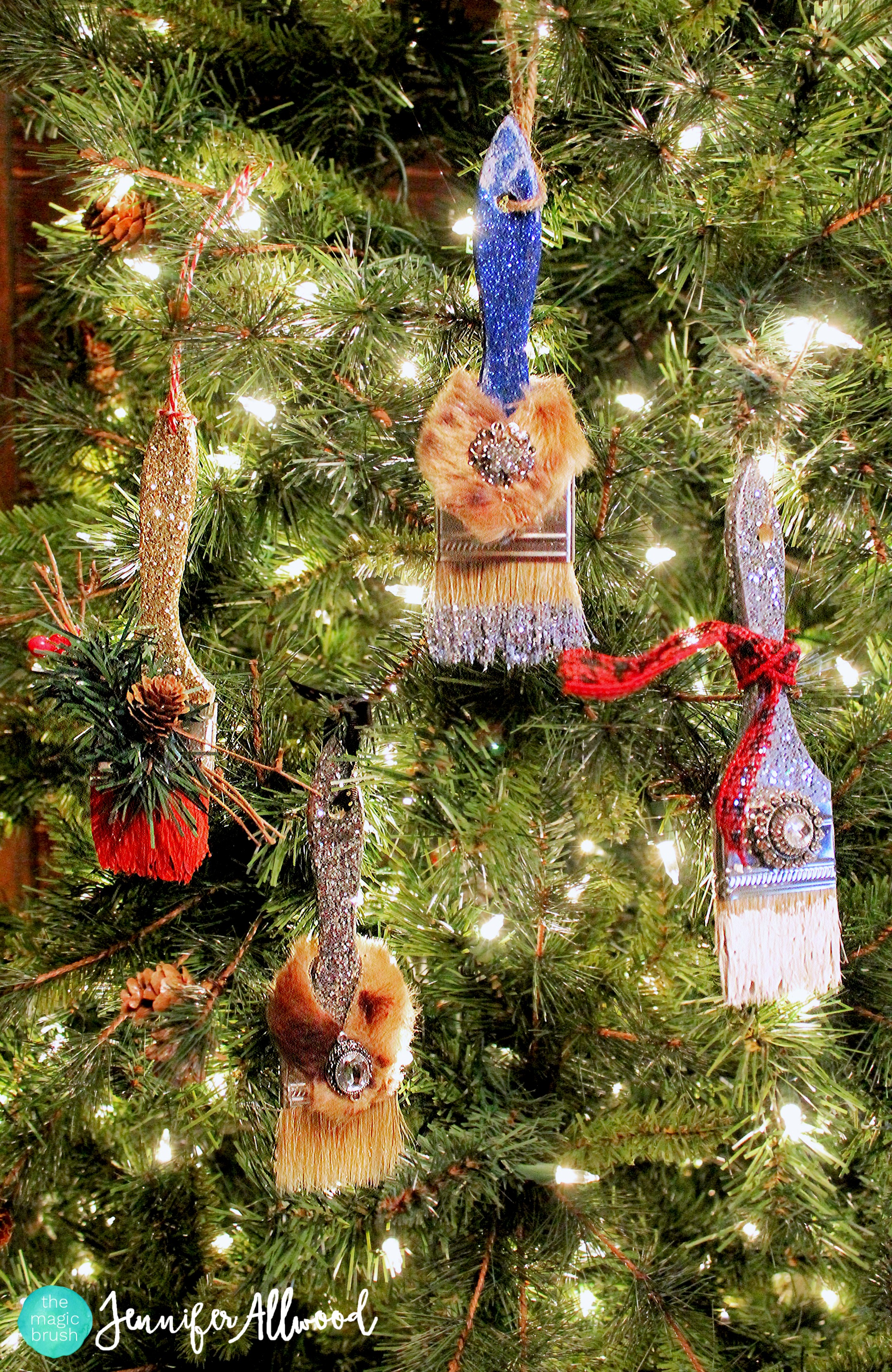 DIY Glittered Ornaments Paint Brushes | Magic Brush